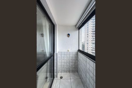 Varanda da Sala de apartamento para alugar com 2 quartos, 59m² em Vila Bertioga, São Paulo