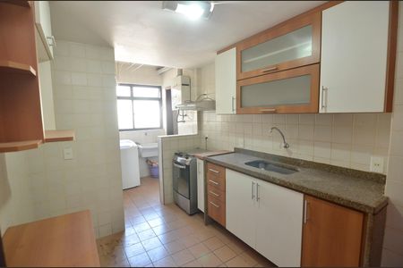 Apartamento à venda com 98m², 3 quartos e 1 vagaCozinha