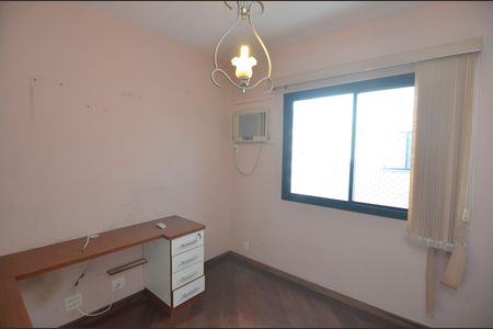Apartamento à venda com 98m², 3 quartos e 1 vagaQuarto 2