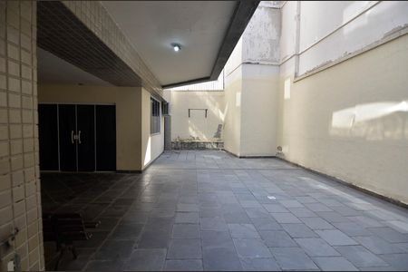 Apartamento à venda com 98m², 3 quartos e 1 vagaÁrea comum