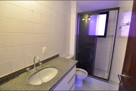 Apartamento à venda com 98m², 3 quartos e 1 vagaBanheiro da Suíte