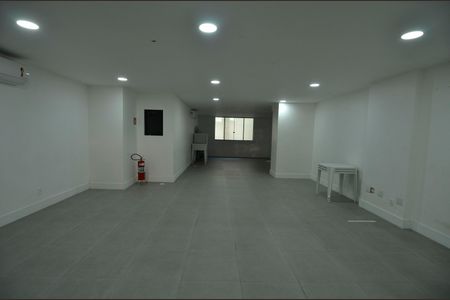 Apartamento à venda com 98m², 3 quartos e 1 vagaÁrea comum