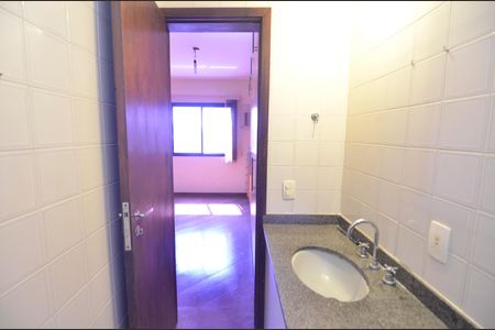 Apartamento à venda com 98m², 3 quartos e 1 vagaBanheiro da Suíte
