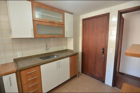 Apartamento à venda com 98m², 3 quartos e 1 vagaCozinha