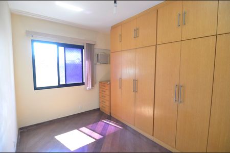 Apartamento à venda com 98m², 3 quartos e 1 vagaSuíte