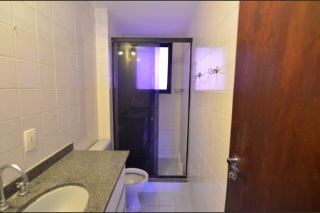 Apartamento à venda com 98m², 3 quartos e 1 vagaBanheiro da Suíte