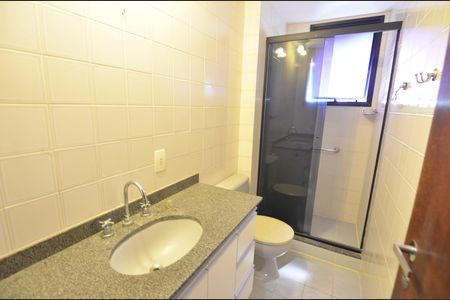 Apartamento à venda com 98m², 3 quartos e 1 vagaBanheiro Social