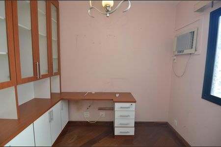 Apartamento à venda com 98m², 3 quartos e 1 vagaQuarto 2