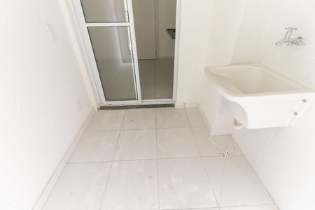Apartamento para alugar com 35m², 2 quartos e sem vagaVaranda e Área de Serviço