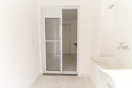 Apartamento para alugar com 35m², 2 quartos e sem vagaVaranda e Área de Serviço
