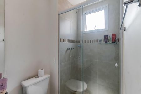 Apartamento à venda com 85m², 2 quartos e 2 vagas Apartamento à venda com 85m², 2 quartos e 2 vagasBanheiro da Suíte 1