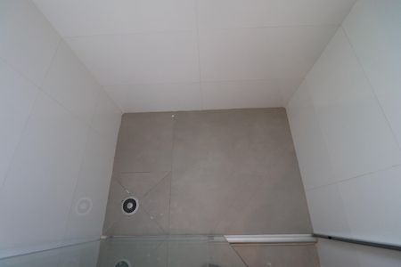 Apartamento para alugar com 80m², 2 quartos e sem vaga Apartamento para alugar com 80m², 2 quartos e sem vagaBanheiro suite 2