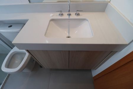 Apartamento para alugar com 80m², 2 quartos e sem vaga Apartamento para alugar com 80m², 2 quartos e sem vagaBanheiro suite 1