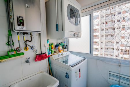 Apartamento à venda com 63m², 2 quartos e 1 vagaCozinha e Área de Serviço