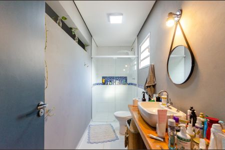 Casa à venda com 150m², 2 quartos e 1 vagaSuíte 1 - Banheiro