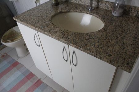 Apartamento para alugar com 174m², 3 quartos e 3 vagasBanheiro Social