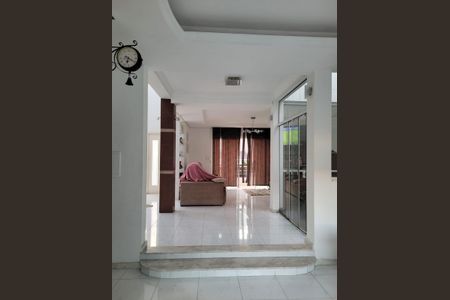 Casa de Condomínio para alugar com 3 quartos, 300m² em Sarandi, Porto Alegre