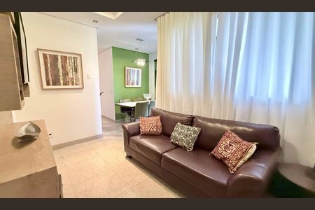 Apartamento à venda com 3 quartos, 64m² em Padre Eustáquio, Belo Horizonte