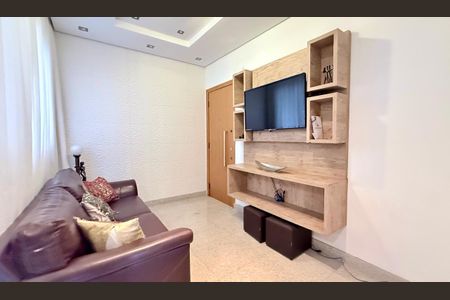 Apartamento à venda com 3 quartos, 64m² em Padre Eustáquio, Belo Horizonte