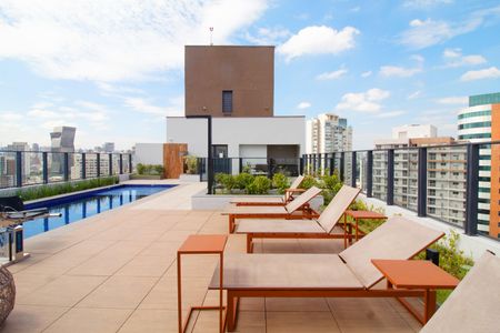 Apartamento à venda com 41m², 1 quarto e sem vaga Apartamento à venda com 41m², 1 quarto e sem vagaÁrea comum - Piscina