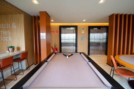 Apartamento à venda com 41m², 1 quarto e sem vaga Apartamento à venda com 41m², 1 quarto e sem vagaSalão de jogos