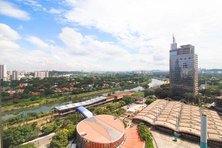 Apartamento à venda com 41m², 1 quarto e sem vaga Apartamento à venda com 41m², 1 quarto e sem vagaÁrea comum - Piscina