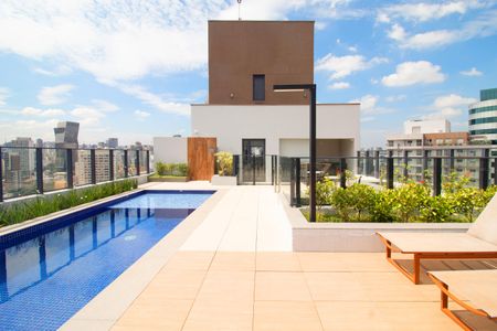 Apartamento à venda com 41m², 1 quarto e sem vaga Apartamento à venda com 41m², 1 quarto e sem vagaÁrea comum - Piscina