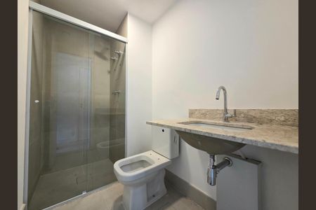 Apartamento para alugar com 43m², 1 quarto e sem vagaBanheiro da Suíte