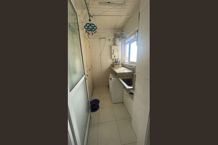 Apartamento à venda com 126m², 3 quartos e 2 vagas Apartamento à venda com 126m², 3 quartos e 2 vagasÁrea de Serviço