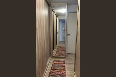 Apartamento à venda com 126m², 3 quartos e 2 vagas Apartamento à venda com 126m², 3 quartos e 2 vagasCorredor