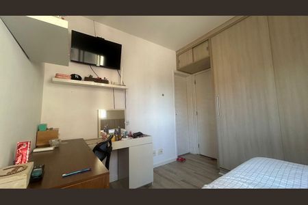 Apartamento à venda com 126m², 3 quartos e 2 vagas Apartamento à venda com 126m², 3 quartos e 2 vagasQuarto