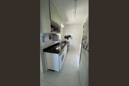 Apartamento à venda com 126m², 3 quartos e 2 vagas Apartamento à venda com 126m², 3 quartos e 2 vagasCozinha