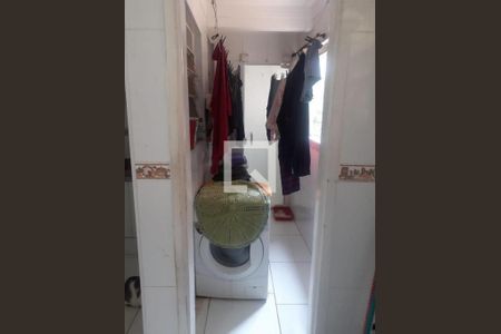 Apartamento à venda com 79m², 2 quartos e sem vaga Apartamento à venda com 79m², 2 quartos e sem vagaÁrea de serviço