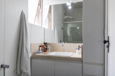 Apartamento à venda com 200m², 3 quartos e 2 vagasBanheiro da Suíte