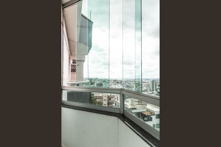 Apartamento à venda com 200m², 3 quartos e 2 vagasVaranda da Suíte