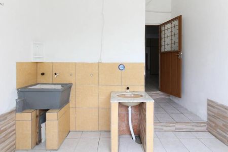 Casa para alugar com 80m², 2 quartos e 1 vaga