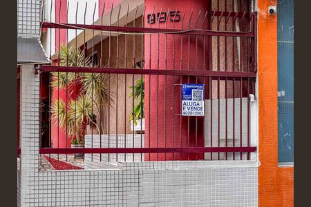 Apartamento à venda com 144m², 3 quartos e 1 vaga Apartamento à venda com 144m², 3 quartos e 1 vagaPlaca Instalada na Fachada