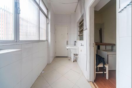 Apartamento à venda com 144m², 3 quartos e 1 vaga Apartamento à venda com 144m², 3 quartos e 1 vagaÁrea de Serviço