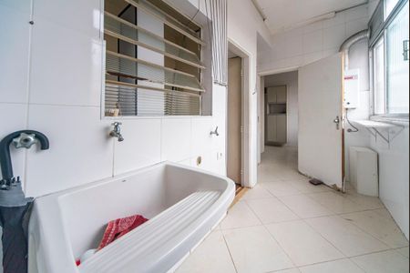 Apartamento à venda com 144m², 3 quartos e 1 vaga Apartamento à venda com 144m², 3 quartos e 1 vagaÁrea de Serviço