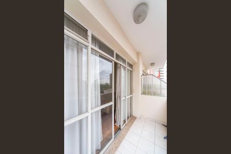 Apartamento à venda com 144m², 3 quartos e 1 vaga Apartamento à venda com 144m², 3 quartos e 1 vagaVaranda da Sala