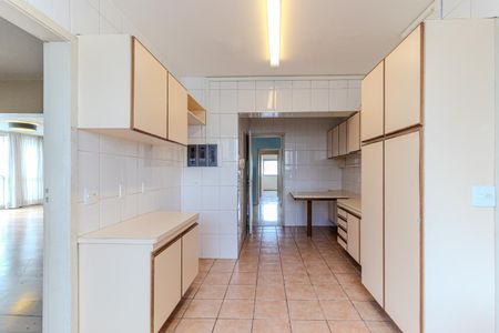 Apartamento à venda com 167m², 3 quartos e 2 vagasCozinha