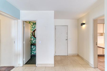 Hall de Entrada de apartamento à venda com 3 quartos, 167m² em Higienópolis, São Paulo