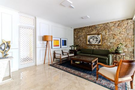 Apartamento à venda com 167m², 3 quartos e 2 vagasHall Social