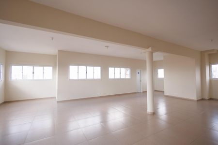 Apartamento para alugar com 49m², 2 quartos e 1 vaga Apartamento para alugar com 49m², 2 quartos e 1 vagaÁrea comum - Salão de festas