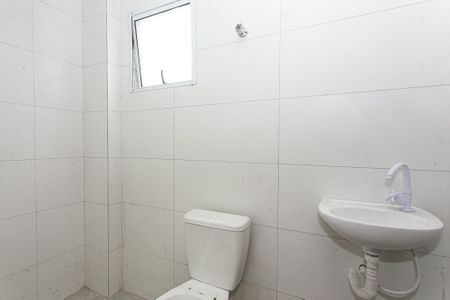 Apartamento para alugar com 47m², 2 quartos e 1 vaga Apartamento para alugar com 47m², 2 quartos e 1 vagaBanheiro