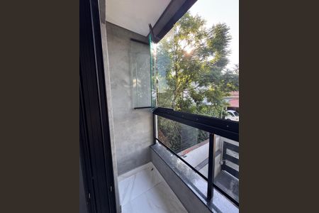 Apartamento à venda com 111m², 2 quartos e 2 vagas Apartamento à venda com 111m², 2 quartos e 2 vagasVaranda