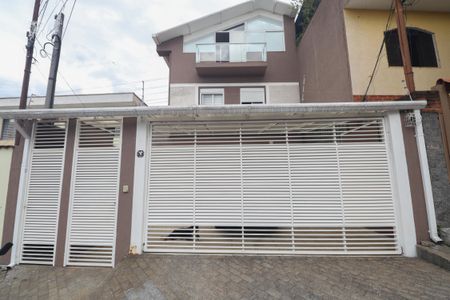 Casa à venda com 350m², 3 quartos e 2 vagasFachada