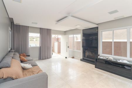 Sala de casa à venda com 3 quartos, 350m² em Vila Medeiros, São Paulo