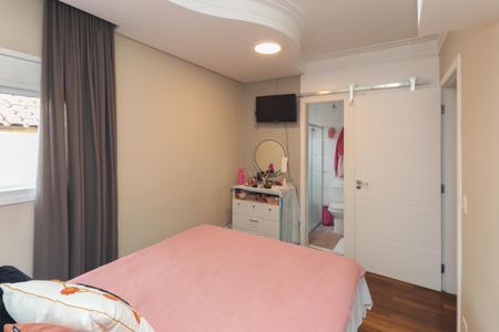 Casa à venda com 350m², 3 quartos e 2 vagasSuíte 2