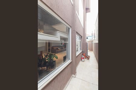 Casa à venda com 350m², 3 quartos e 2 vagasCorredor